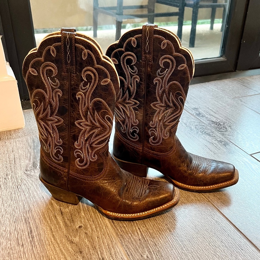 Ariat Cowboy Boots